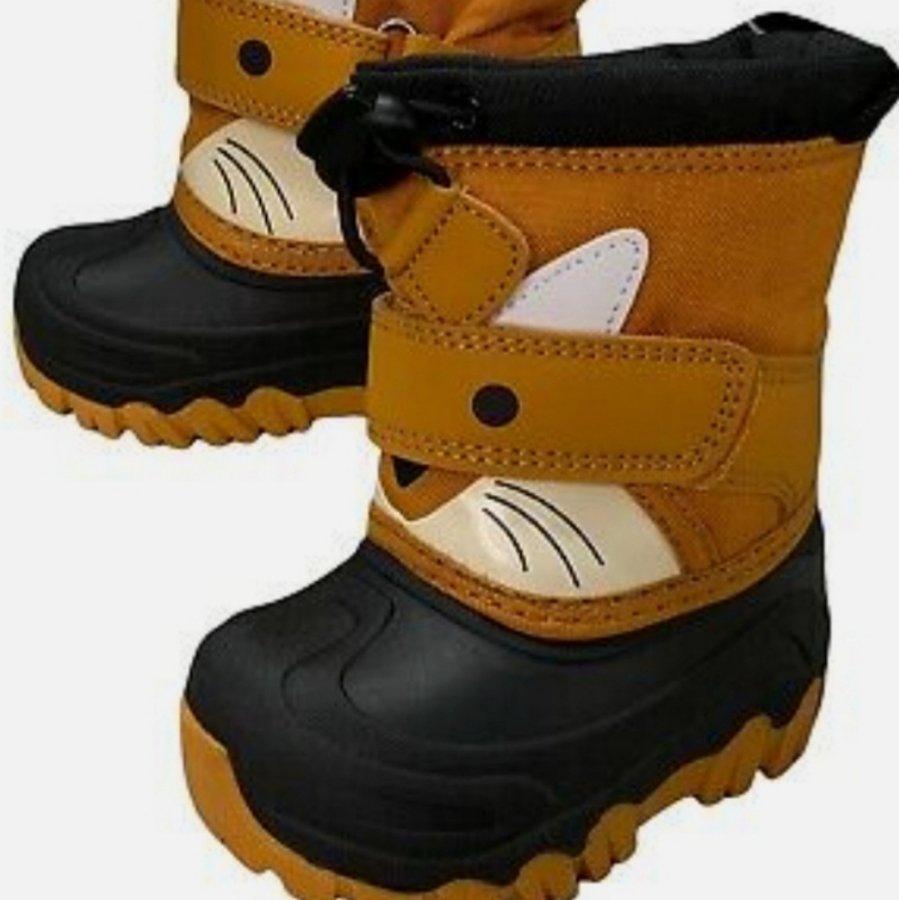 Toddler fox snowboots!EUC